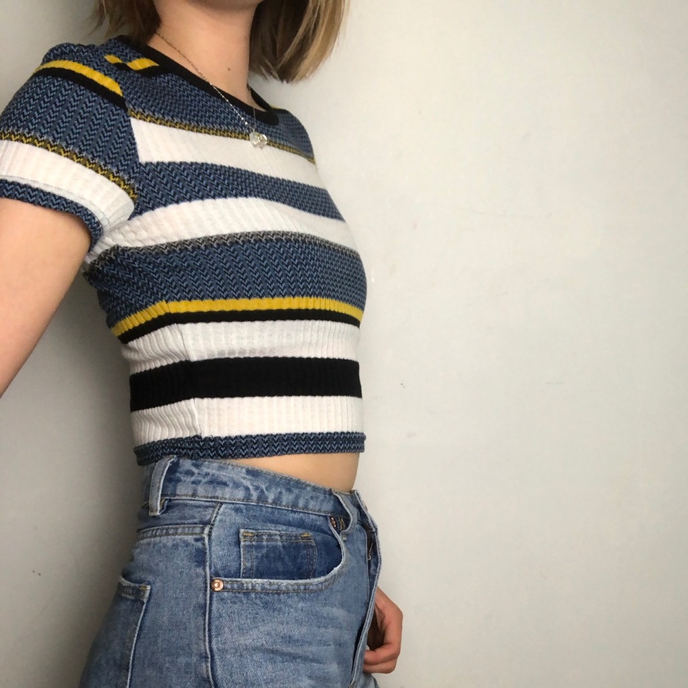 knitted crop top